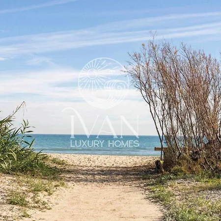 Casa Solymar Ivan Luxury Homes 8ªpta Sur 1ªlinea Apartment